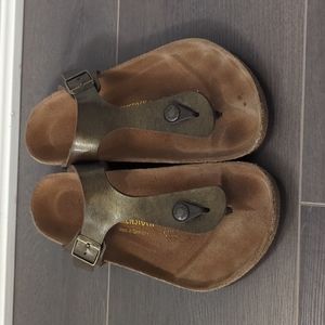 Birkenstock Gizeh Size 38 Barely Worn